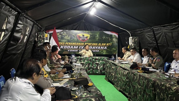 Prabowo Jelaskan Tak Langsung ke NTT Usai Gempa, Tak Ingin Ganggu Fokus Penanganan